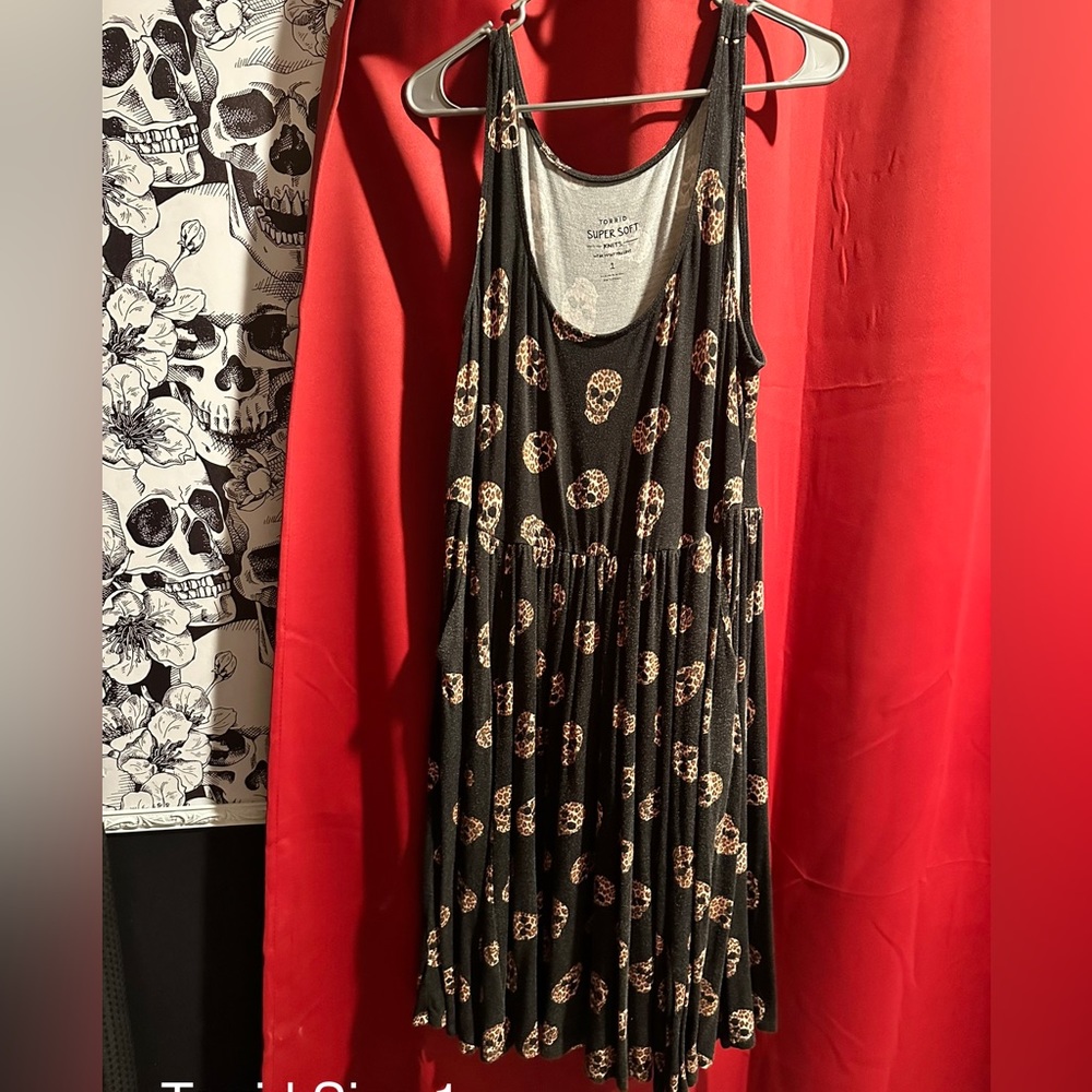 Torrid leopard skulls skater dress